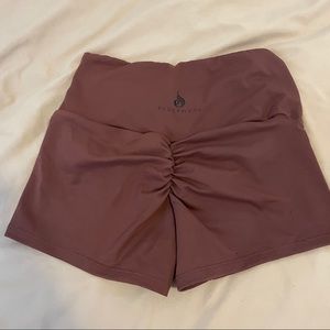 Ryderwear shorts size small brown
